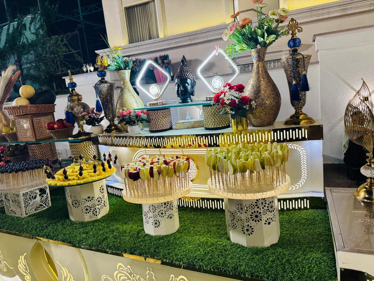 Fruit Counter Display